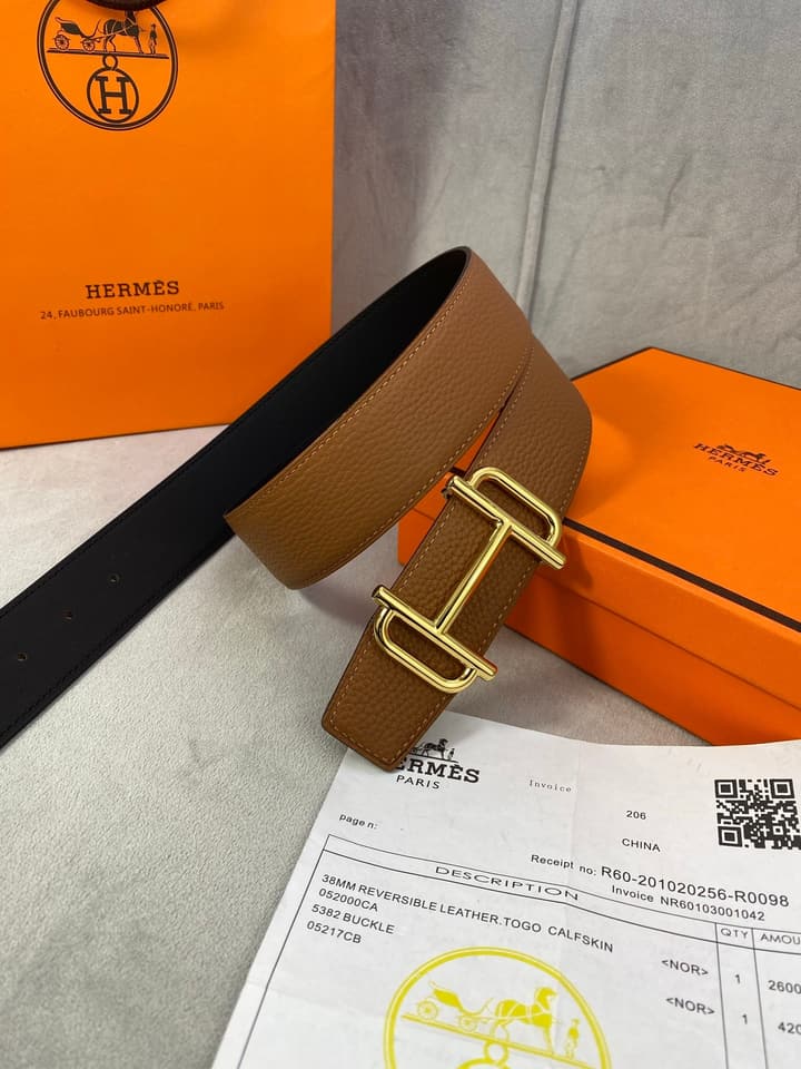 Hermès Reversible Leather Belt in Gold Hardware