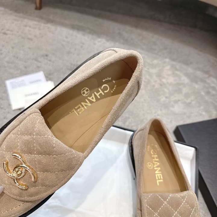 Chanel Satchel Buckle Loafers – 26B Collection