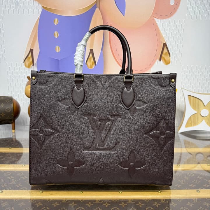 Louis Vuitton Onthego Medium Tote Bag – 2021 Spring in Dark Chocolate Brown