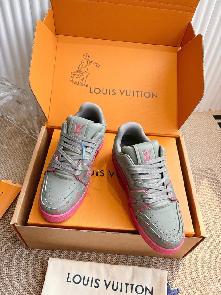 Louis Vuitton LV Trainer Sneakers in All Black Silver Monogram