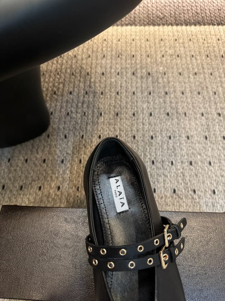 Alaïa Sheepskin Ballet Flats – 25FW in Black Chain Strap 1