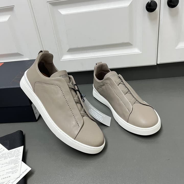 Zegna SECONDSKIN Triple Stitch™ Sneakers in Navy Blue