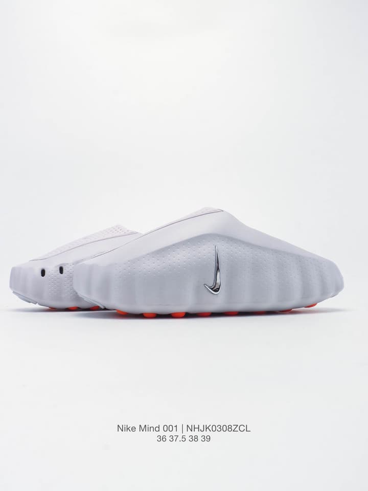 Nike Mind 001 Recovery Mules – 2025 in Light Grey