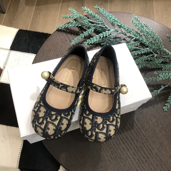 Dior DioBady Ballet Quilted Flats – Kids Collection – 2024SS in Black Quilted With Pearl Strap