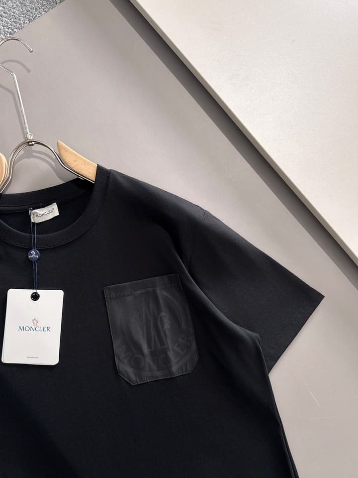 Moncler Woven Pocket Embroidery Logo T-Shirt – 2025SS in Black