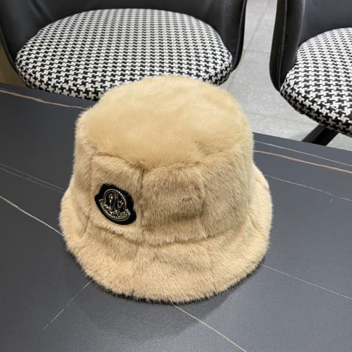 Moncler Fluffy Autumn/Winter Bucket Hat in Dark Gray Sherpa