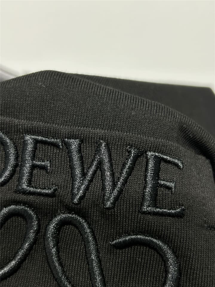 Loewe Pocket Embroidery Logo T-Shirt – 2025 Spring/Summer Collection in Classic Black