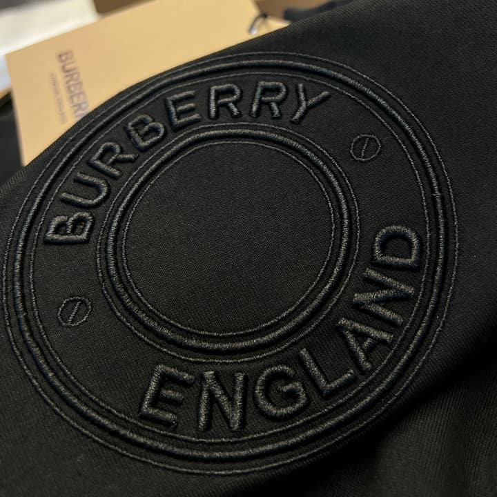 Burberry Micro-Logo Embroidered Cotton T-Shirt – Spring/Summer Collection in Black