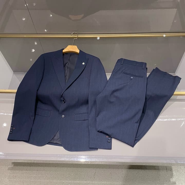 Loro Piana Men's Blue Striped Suit Set – 25FW in Dark Blue Striped Suit Set
