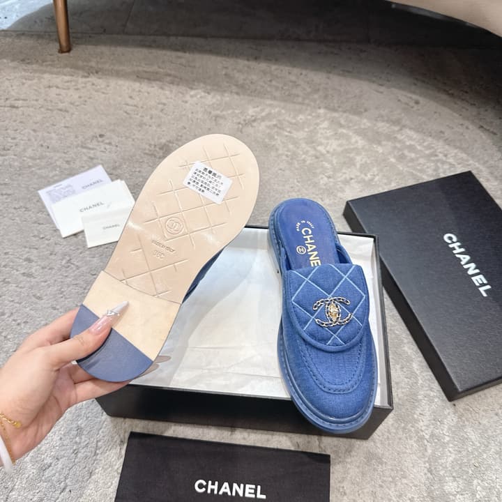 Chanel Quilted Leather Schoolbag Buckle Loafers – 26B Collection