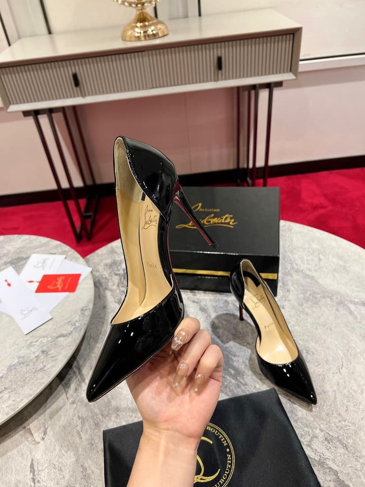 Christian Louboutin Classic Kate Side Cut-Out Pumps in Black Patent