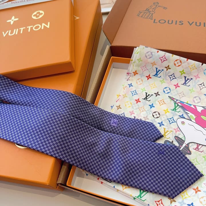 Louis Vuitton Classic Checkerboard Silk Tie in Black