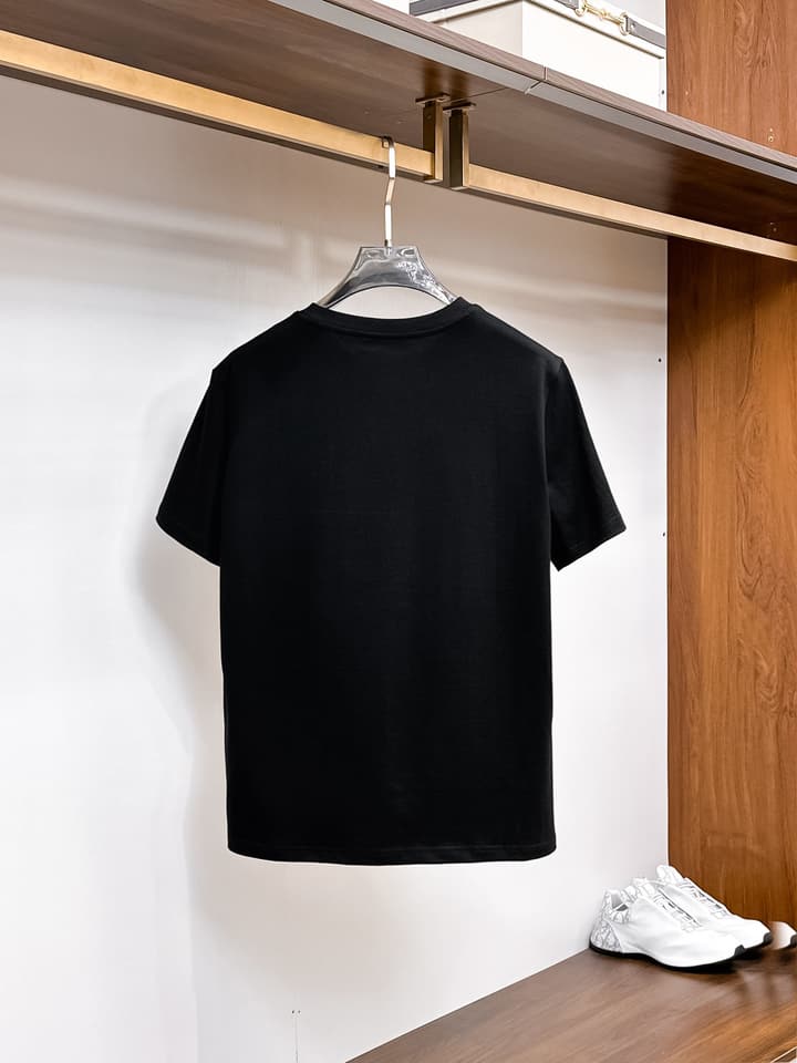 Fendi Classic Logo T-Shirt – Spring/Summer Collection – 2025 in Black