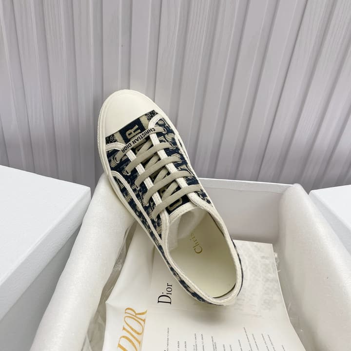 Dior Embroidered Flat Sport Sneakers in Grey Oblique Embroidery