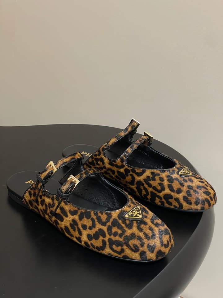 Prada Wrinkled Patent Ballet Flats – 25SS in Leopard Print