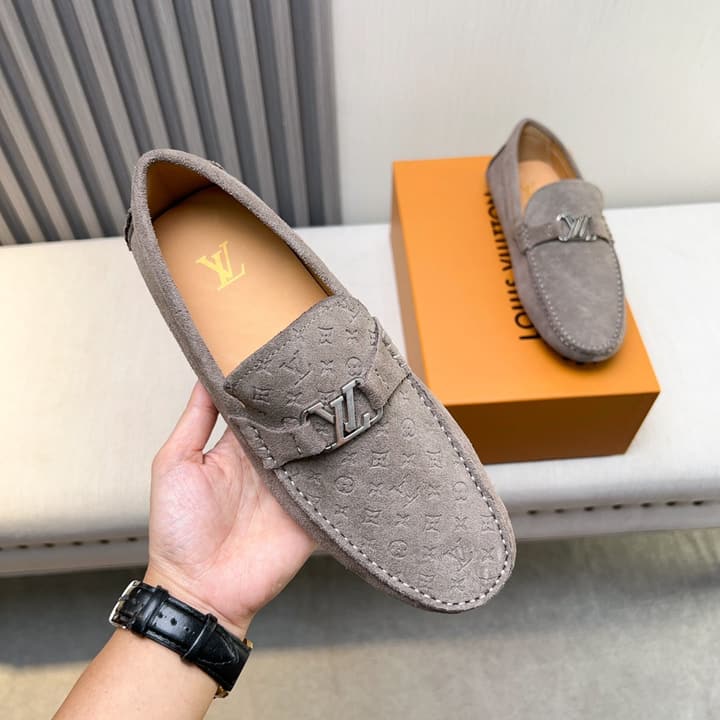 Louis Vuitton Pebbled Leather Driving Shoes in Black Smooth Leather