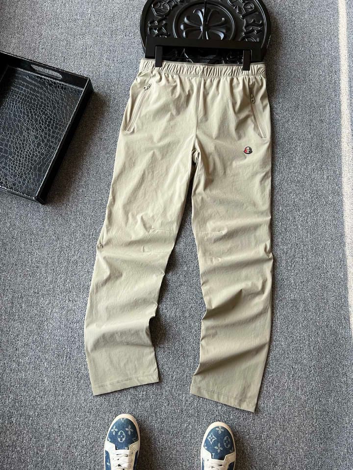 Moncler Ice Oxygen Stretch Pants – New Collection in Black