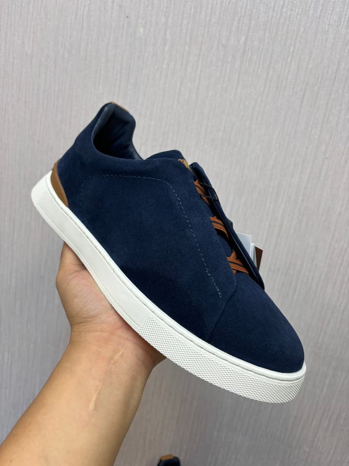 Zegna Top-Tier Calfskin Driving Shoes in Black Suede With Gum Sole