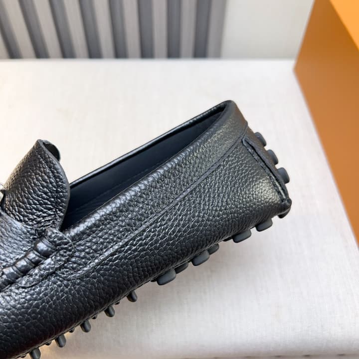 Louis Vuitton Pebbled Leather Driving Shoes in Black Smooth Leather
