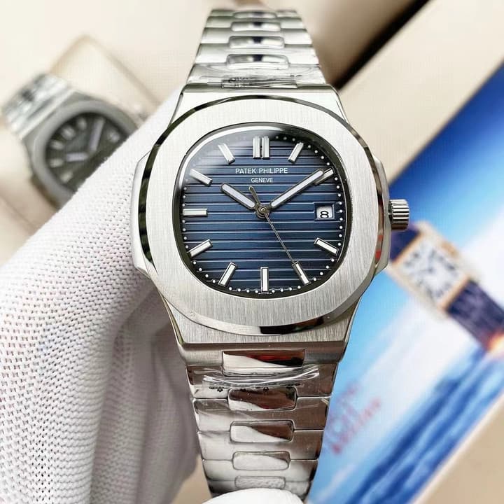 Patek Philippe Nautilus Mechanical Watch