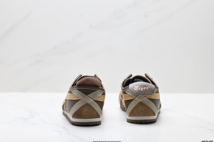 Onitsuka Tiger NIPPON MADE MEXICO 66 DELUXE Sneakers in Dark Olive With Tan Stripes