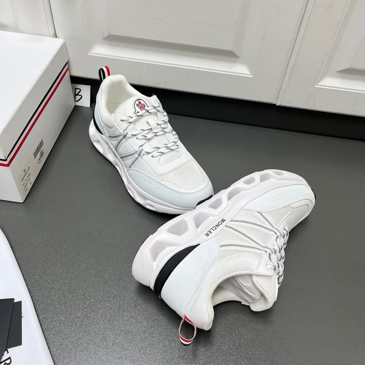 Moncler Men's Casual Sports Sneakers in Black