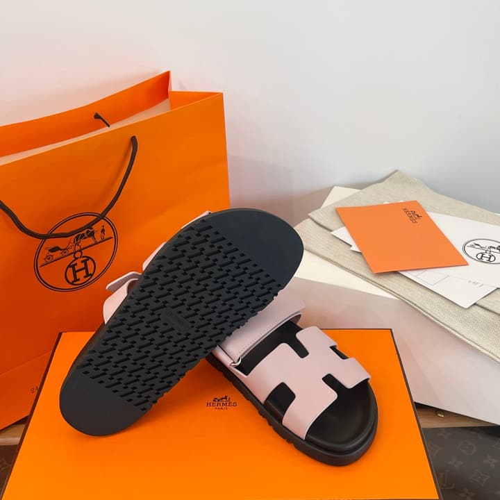 Hermès Chypre Suede Sandals in Burgundy And Beige