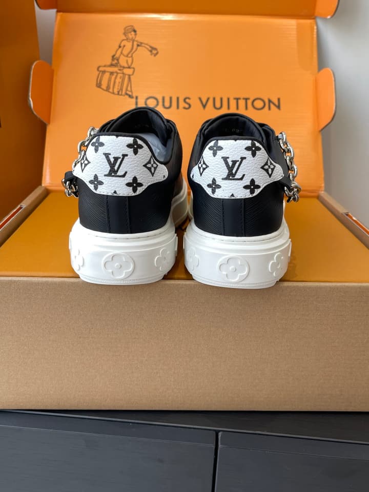 Louis Vuitton Monogram Chain Sneakers – 25SS in Gold