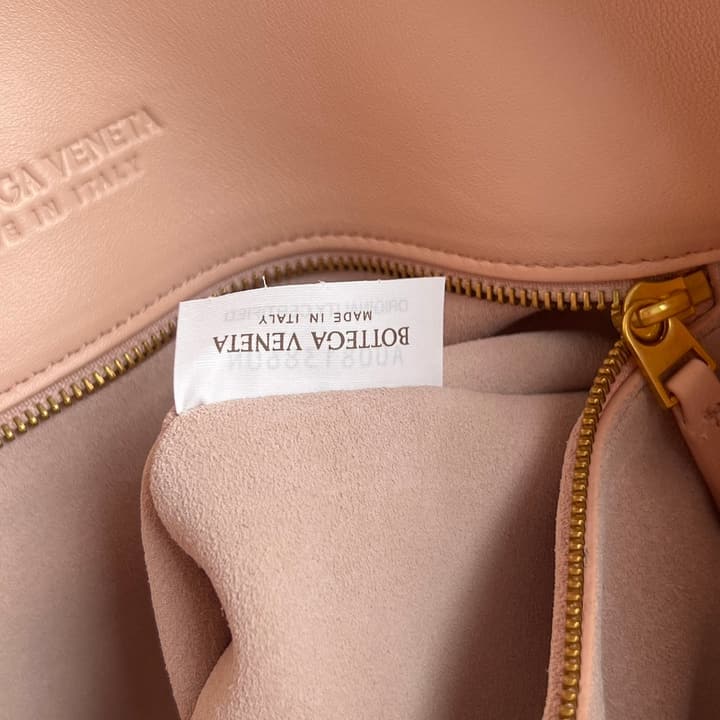 Bottega Veneta Medium Liberta Flap Crossbody Bag – Autumn/Winter Collection in Dark Espresso Brown