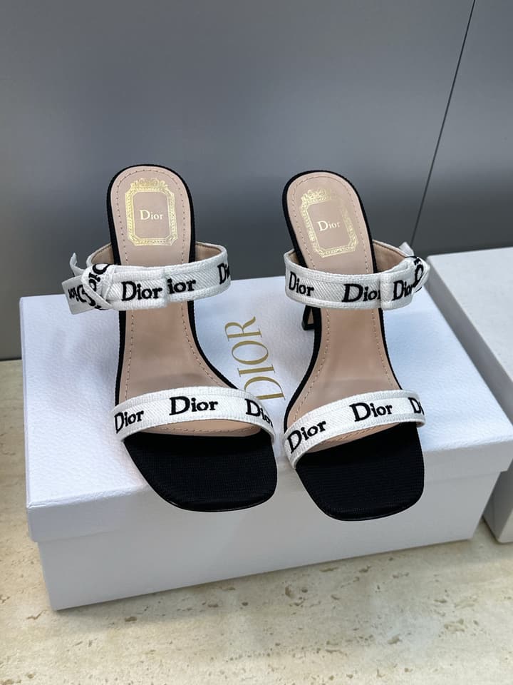 Dior J'Adior Dentelle Jelly Bow Pumps – 2026 Early Spring Collection in Black High Heel