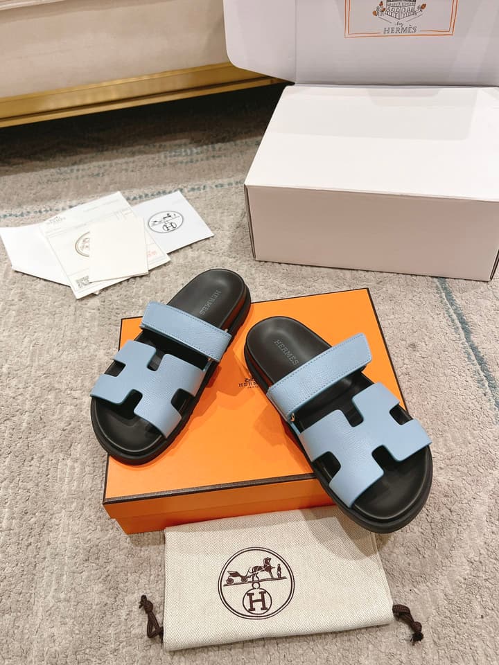 Hermès Chypre Suede Unisex Slides in Black With Dark Blue Strap