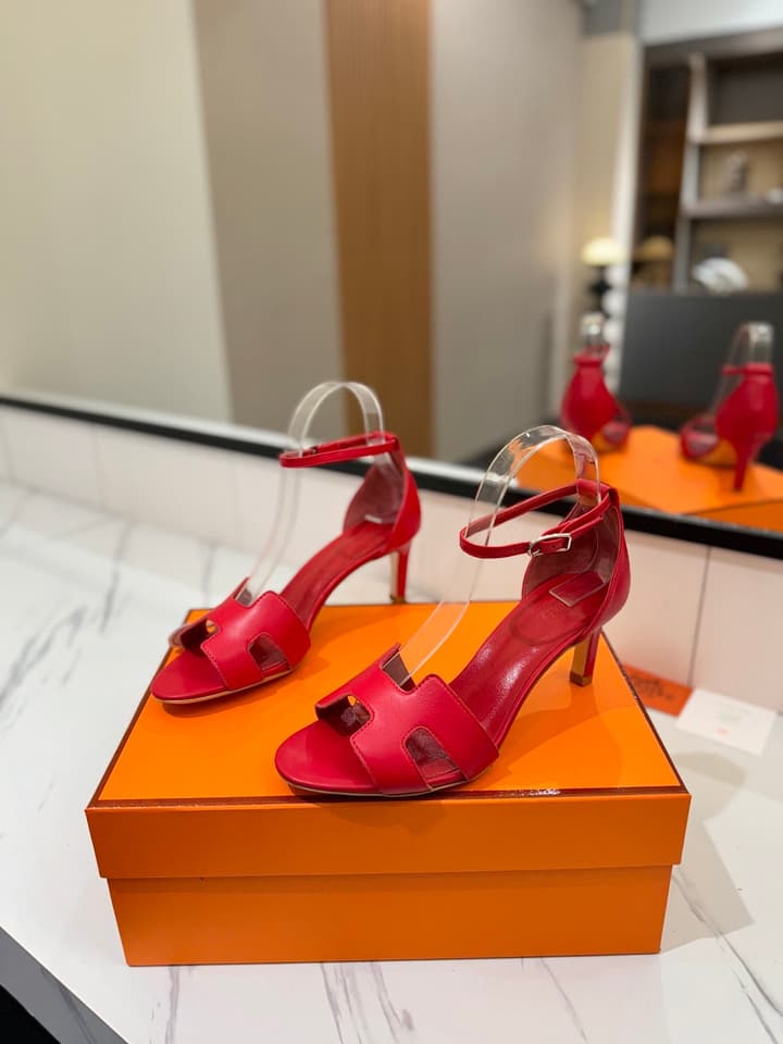 Hermès Classic Smooth Cowhide Heels – 6.5cm in All White