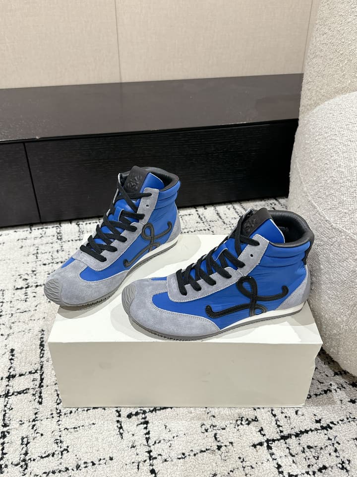Loewe Flow Runner 2.0 Runway Sneakers – 25SS in All White With Gum Sole