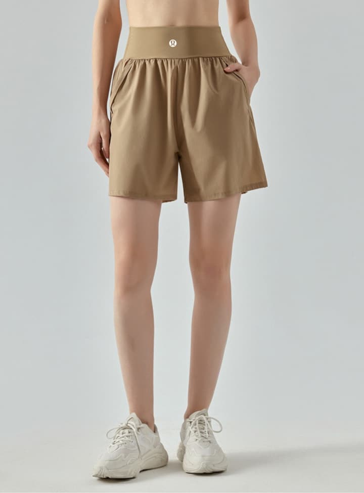 Lululemon High-Waist Tummy-Control Sports Shorts – Spring/Summer Collection in Black