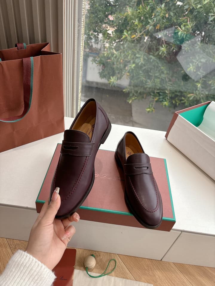 Loro Piana Classic Loafers in Burgundy Leather