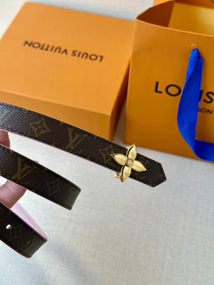 Louis Vuitton Mini Flowergram Reversible Belt in Gold Hardware