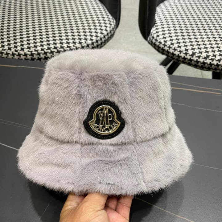 Moncler Fluffy Autumn/Winter Bucket Hat in Dark Gray Sherpa