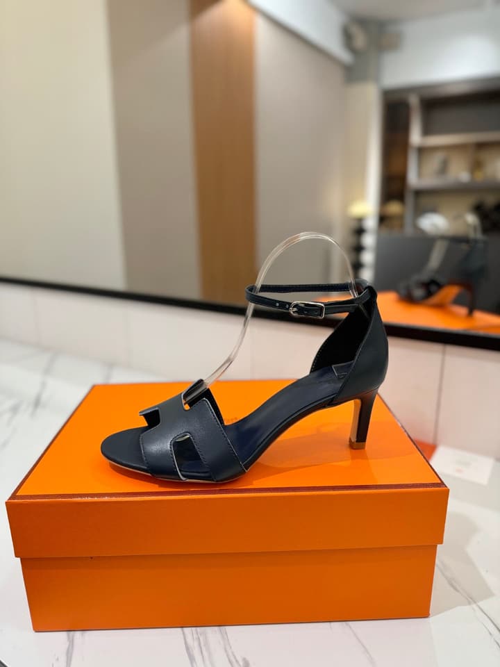 Hermès Classic Smooth Cowhide Heels – 6.5cm in All White