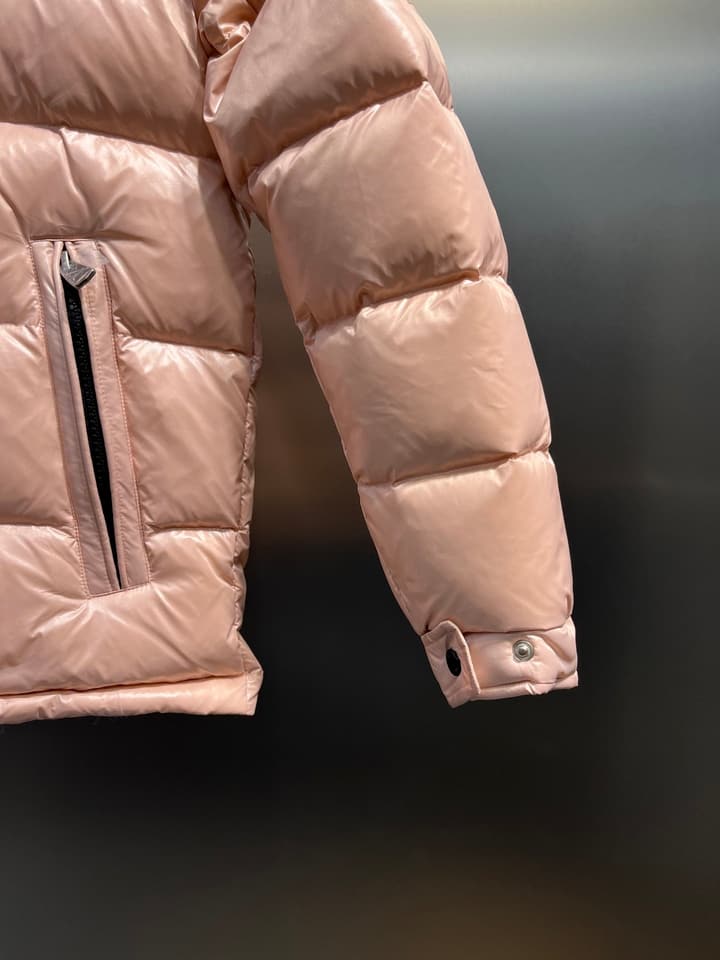 Moncler Maya Short Down Jacket – Kids Collection in Cream White