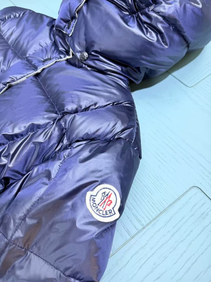 Moncler Children's Puffer Jacket – Kids Collection – 2025FW in Glossy Black
