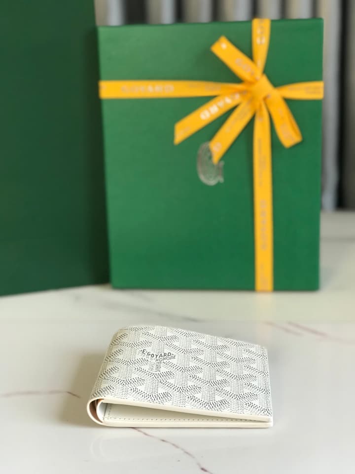 Goyard Wallet in Blue