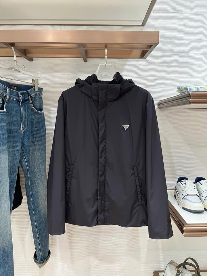 Prada Men's Detachable Hooded Re-Nylon Jacket – SS25 in Black Re-nylon Jacket