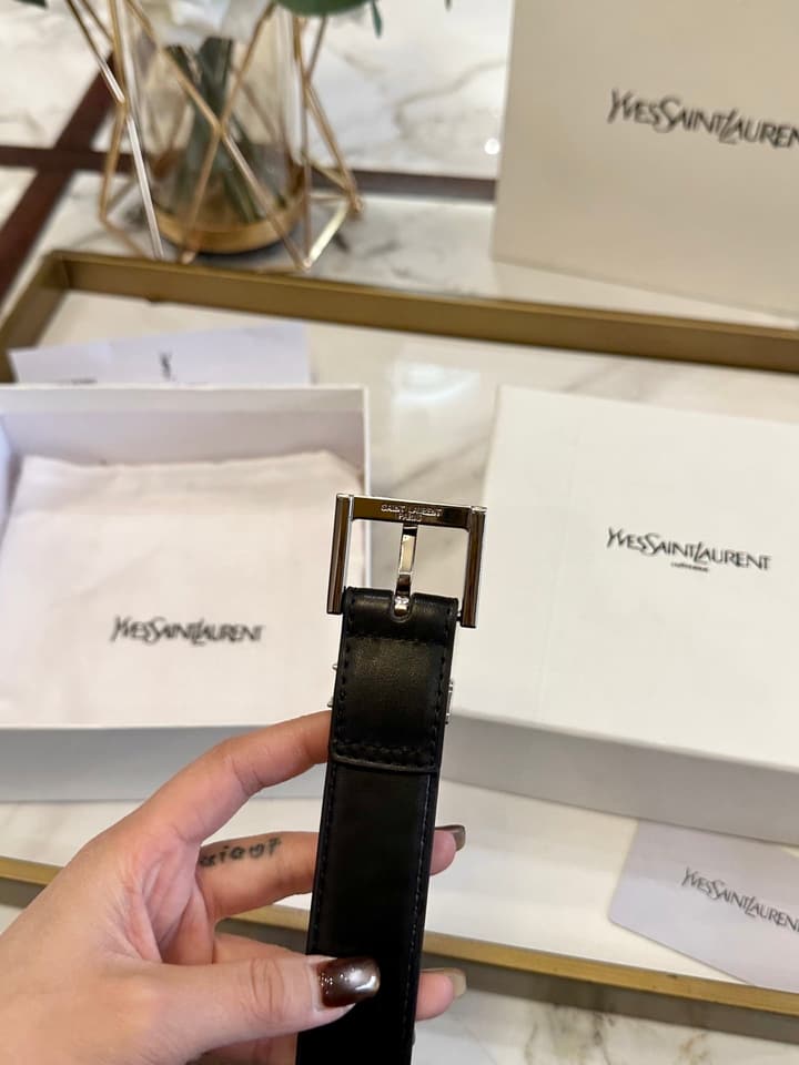 Saint Laurent Classic Leather Belt – 3.0cm