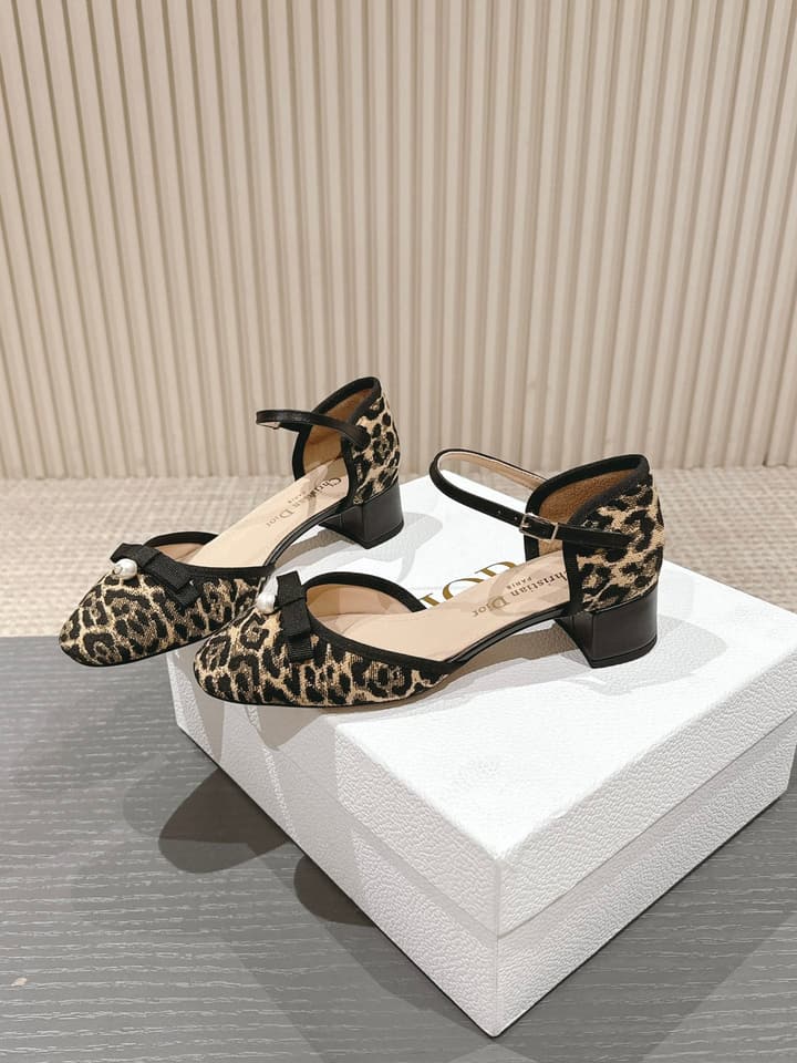 Dior Cannage Ballet Flats – 2024 Early Spring Haute Couture Collection in Leopard Print Mary Jane
