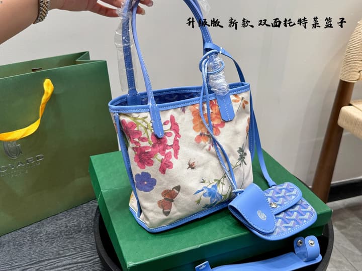 Goyard Mini Reversible Tote Bag in Bright Red