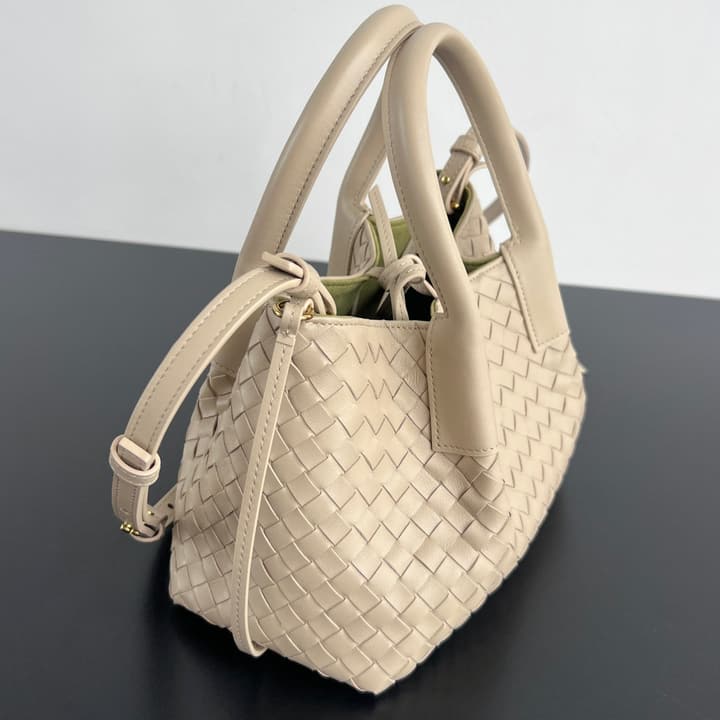 Bottega Veneta Pinacoteca Small Tote Handbag – 2025SS in Burgundy With Light Blue Lining A