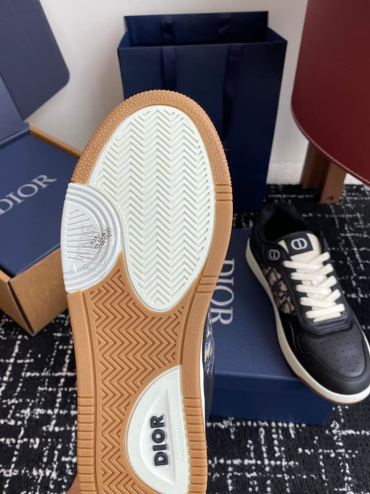 Dior B27 High-Top Casual Sneakers – 25 Series