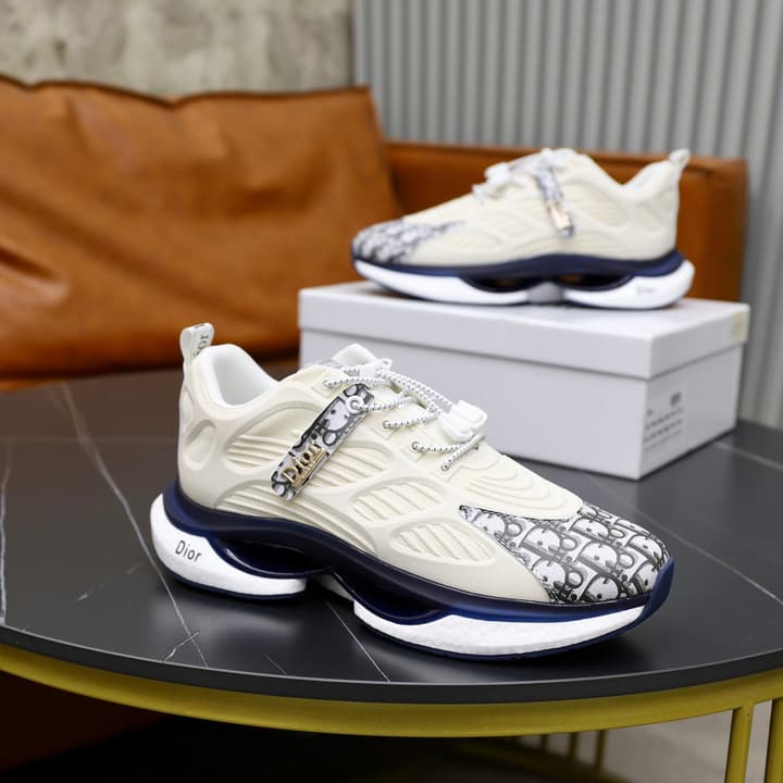 Dior Men's Luxury Running Shoes in Off-white With Grey Pattern