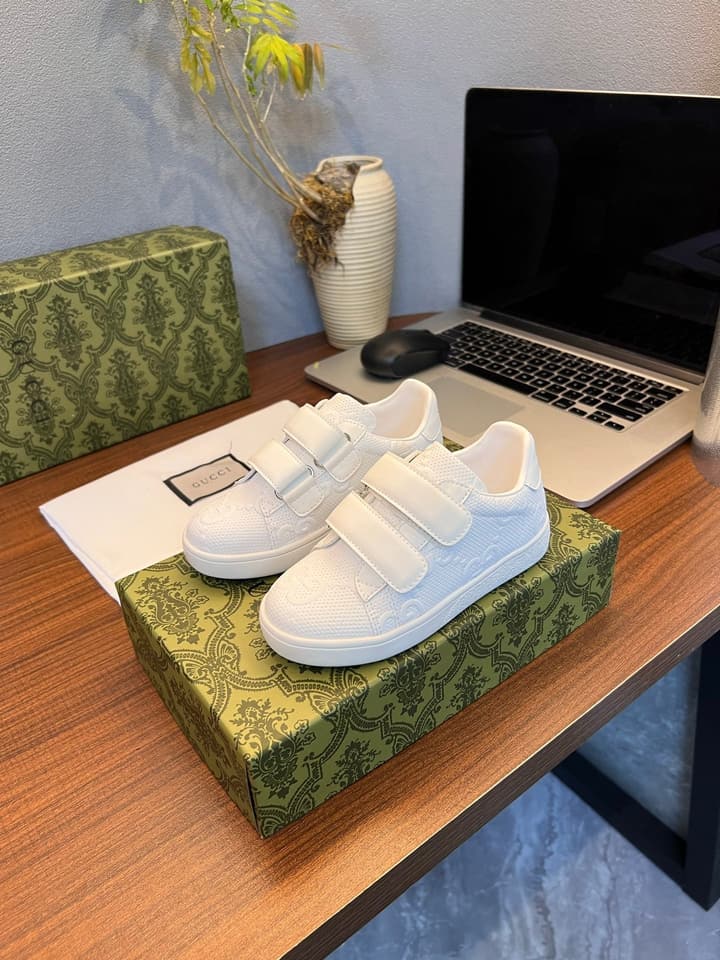 Gucci Kids Sheepskin-Lined Sneakers – Kids Collection