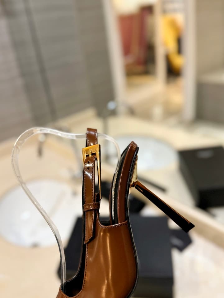 Saint Laurent Square Toe Patent Leather Pumps in Caramel Gloss